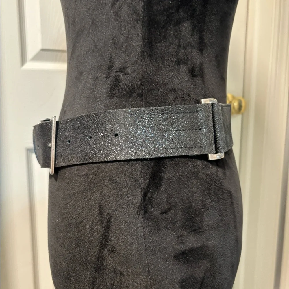 Badgley Mischka Women’s Italian Leather Black Metallic Adjustable Belt